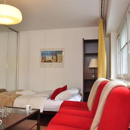 Prudentia Apartments Moko Economy Varsovie Extérieur photo
